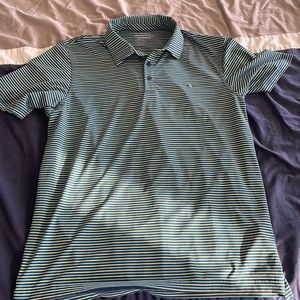 Vineyard Vines performance polo
